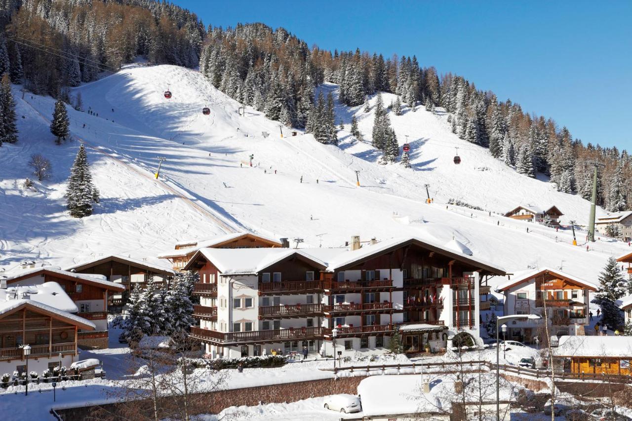 Hotel Genziana Selva di Val Gardena Exteriör bild